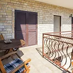 Olivera Apartment *