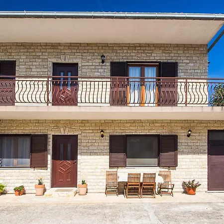 Appartement Olivera *