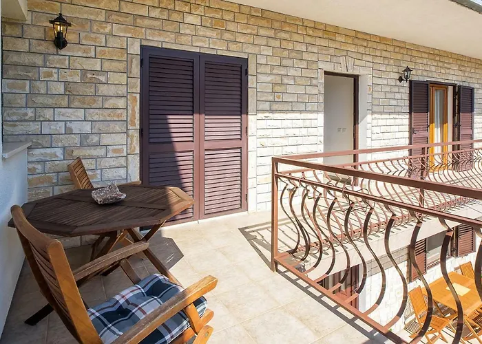 Olivera Appartement *