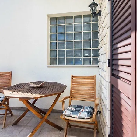 Olivera Appartement *