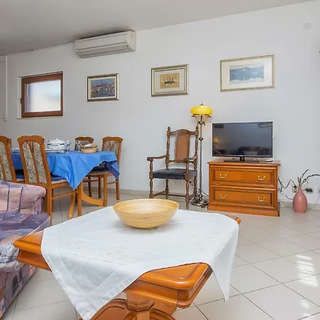 Olivera Apartman Trogir