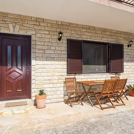 Olivera Apartman Trogir